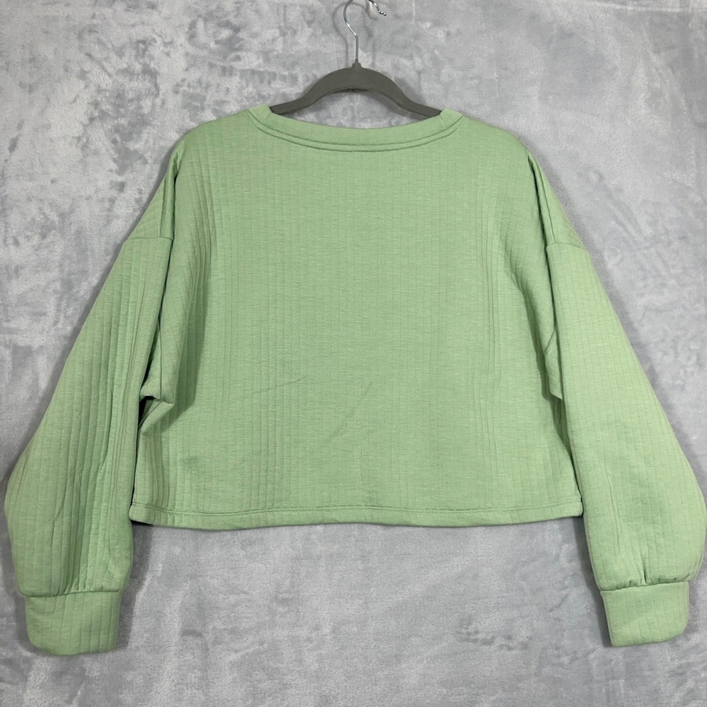 Old Navy Womens Set M Green Bounce Fleece Quilted Crop Top Wide Leg Pants NWT - Picture 11 of 13